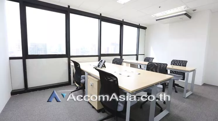  2  Office Space For Rent in Sukhumvit ,Bangkok BTS Ekkamai at Meticulous AA15940